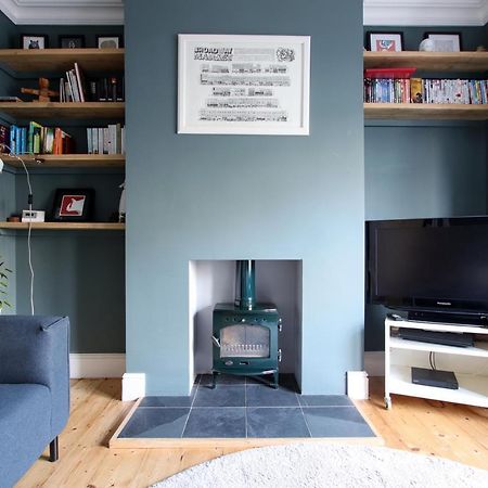 Tranquil 2 Bedroom Home In Totterdown บริสตอล ภายนอก รูปภาพ
